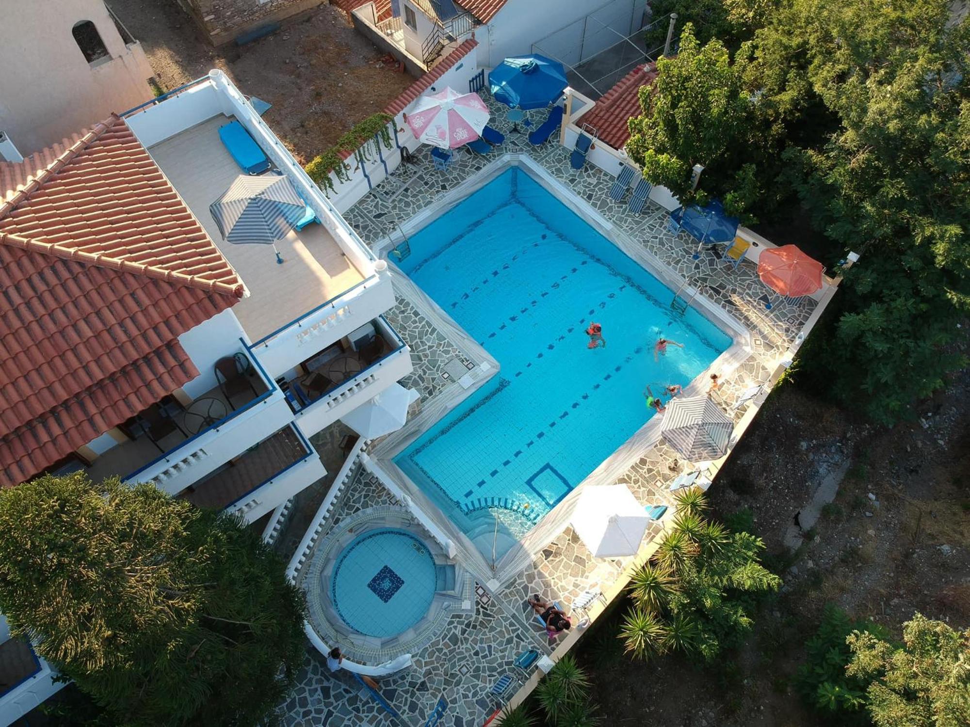 Apartments Zafiria Ágios Konstantínos Dış mekan fotoğraf