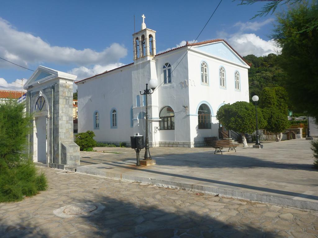 Apartments Zafiria Ágios Konstantínos Dış mekan fotoğraf