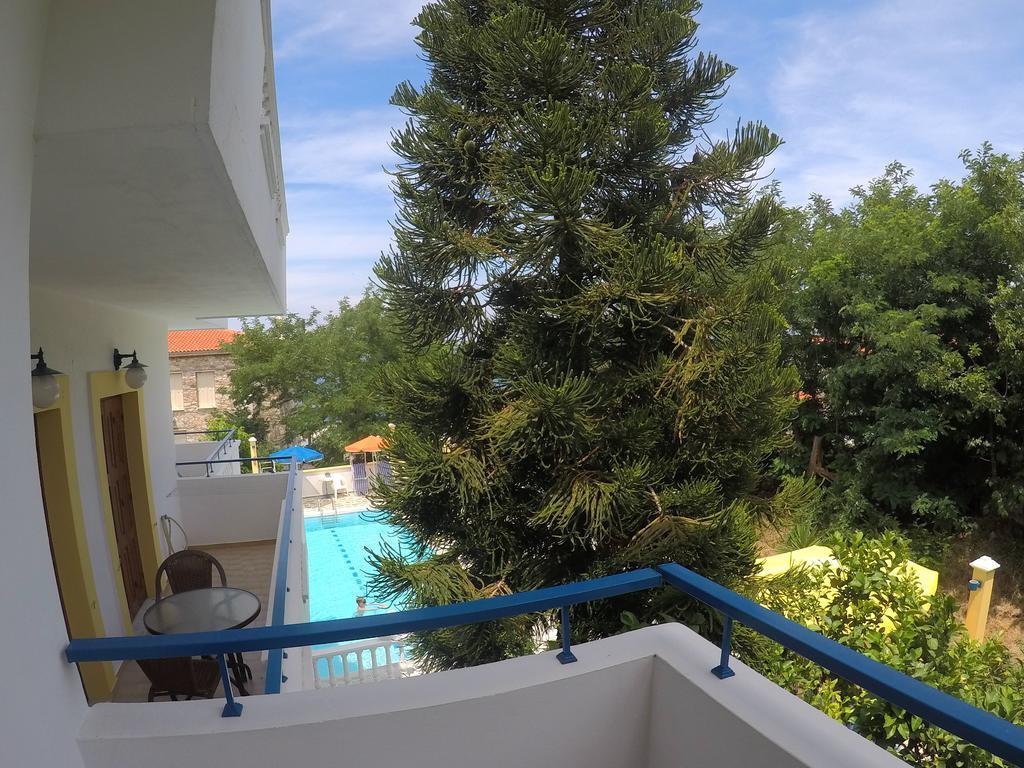 Apartments Zafiria Ágios Konstantínos Dış mekan fotoğraf