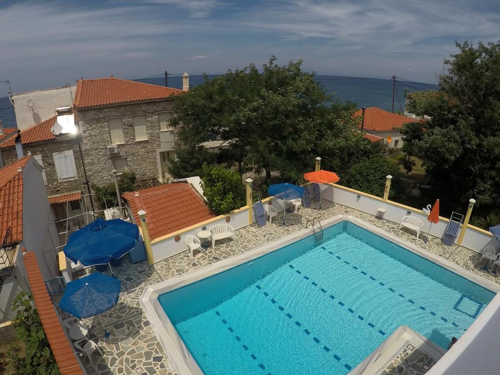 Apartments Zafiria Ágios Konstantínos Dış mekan fotoğraf